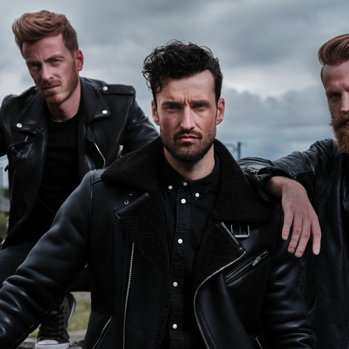 SAÇLARINIZ İÇİN ARZU ETTİĞİNİZ TARZI KEŞFEDİN